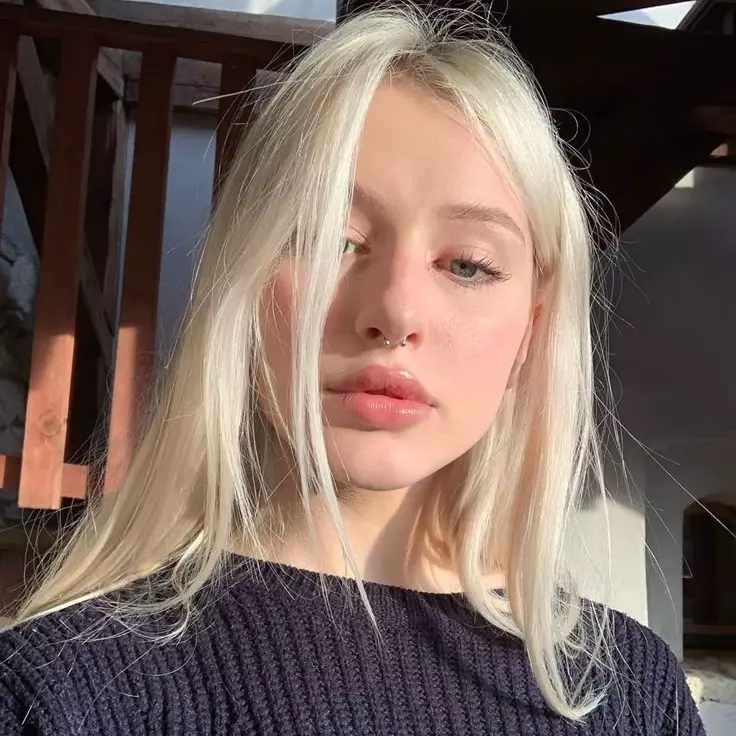 Sn