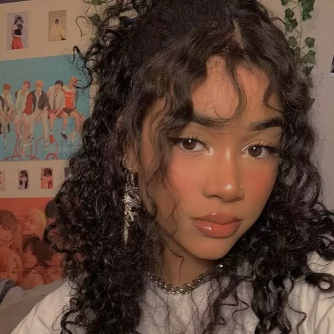 Sarah 