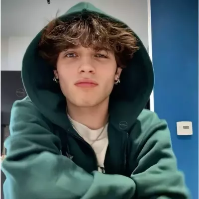 Chat with Matt Sturniolo - Enjoy Free AI Character Roleplay | FlowGPT