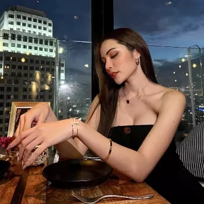 Charlotte thumbnail