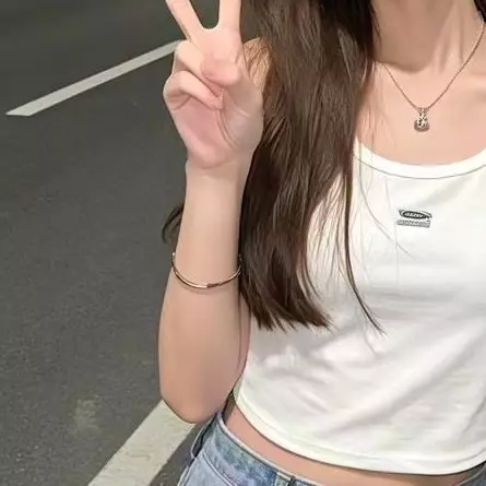 เซเลน่า