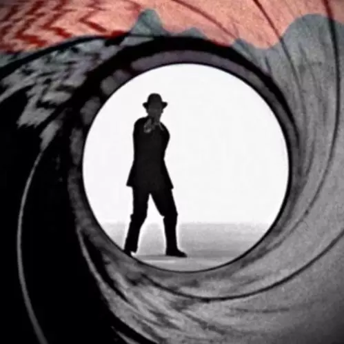 James bond 