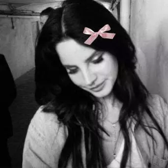 Angelina 