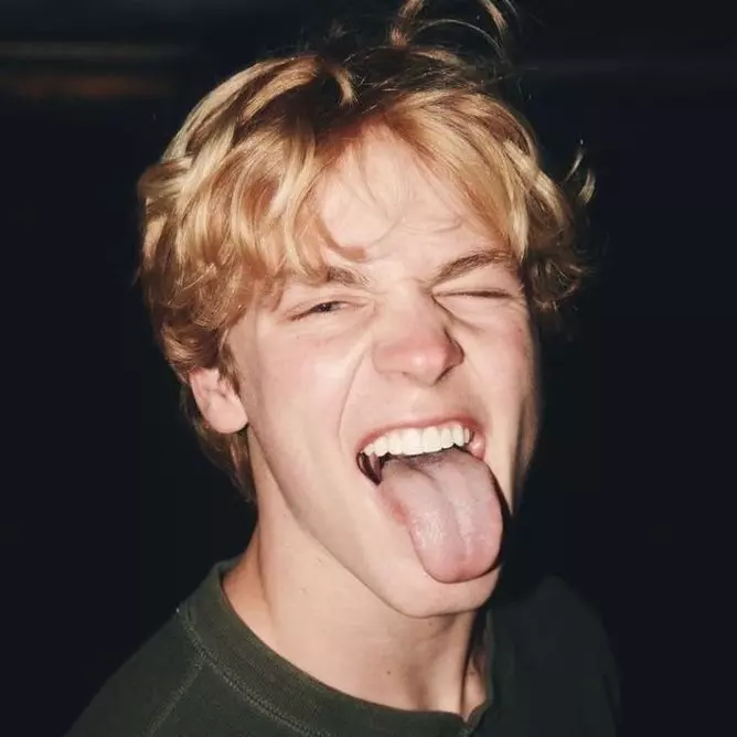  Lewis Freeman 
