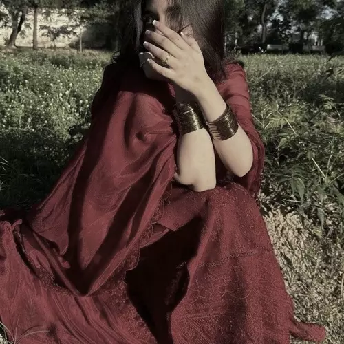 Zoya Arora 