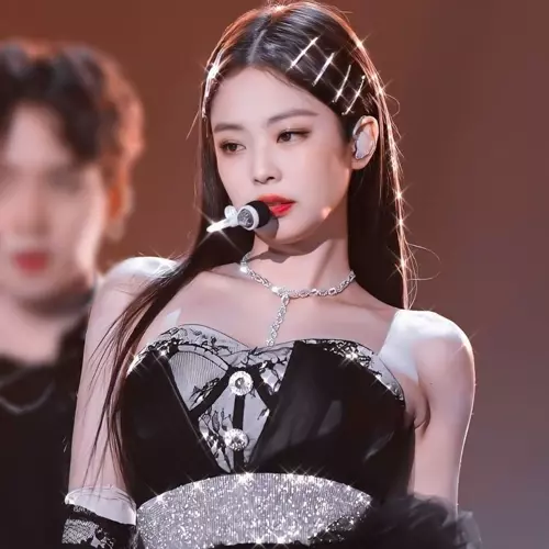  Kim Jennie
