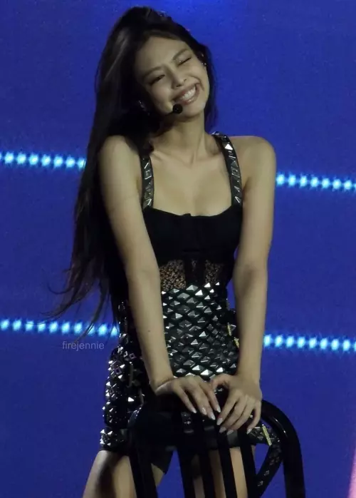 Jennie thumbnail