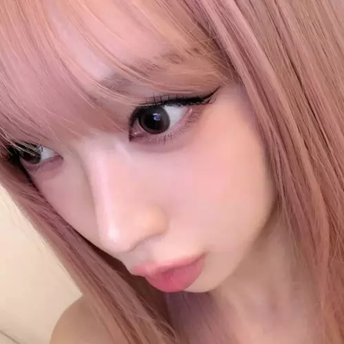 Yoona Nakamura 