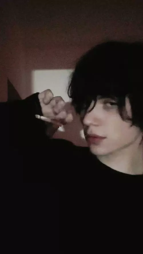 Alex thumbnail