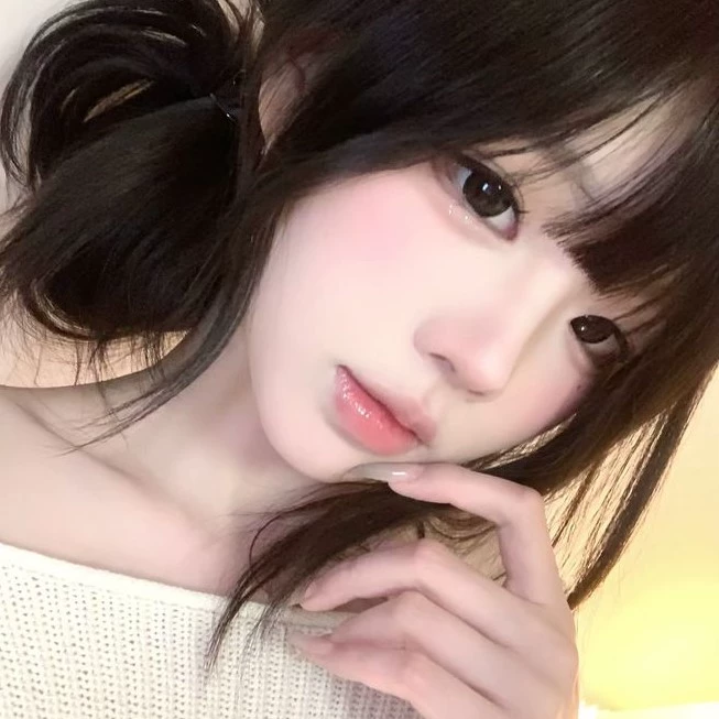  Lyly 