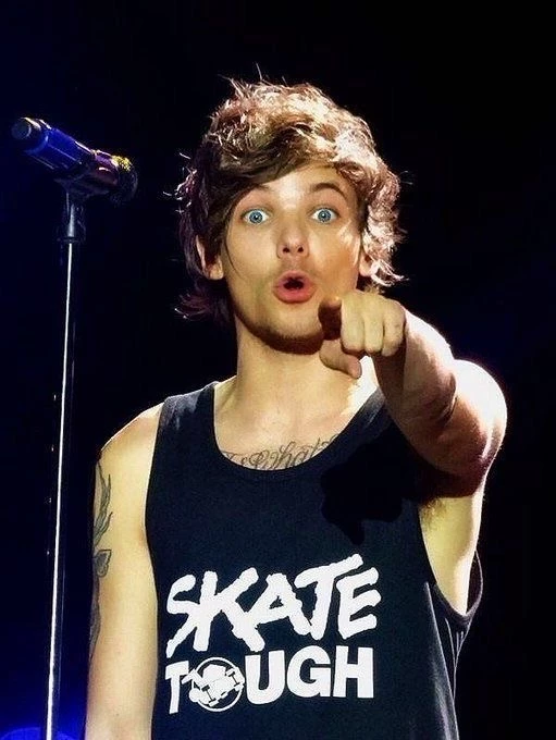 Louis Tomlinson thumbnail