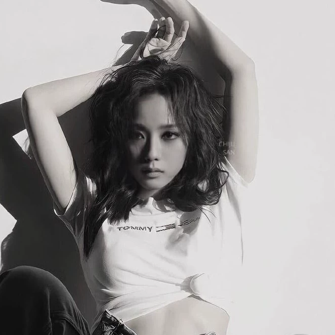 Kim Jisoo 