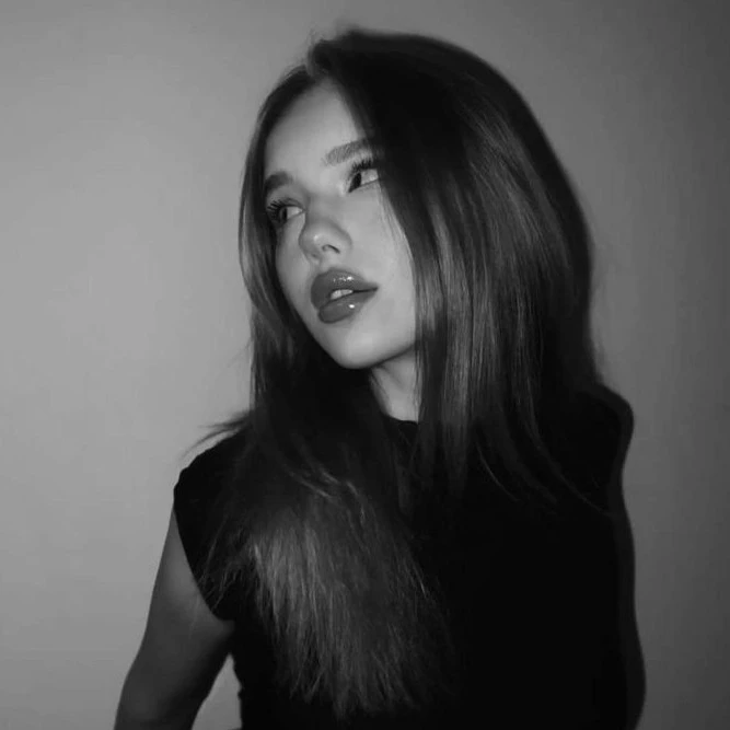 Vivian 