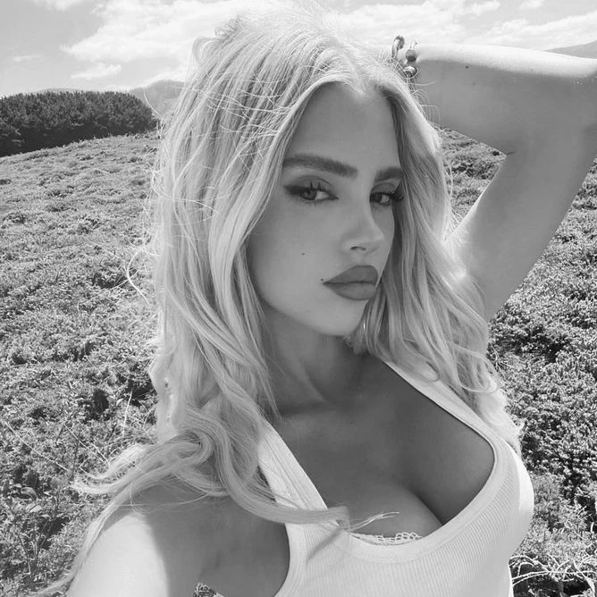 Alina 