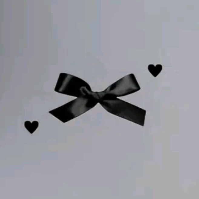 𝓔𝓵𝓵𝔂❦︎