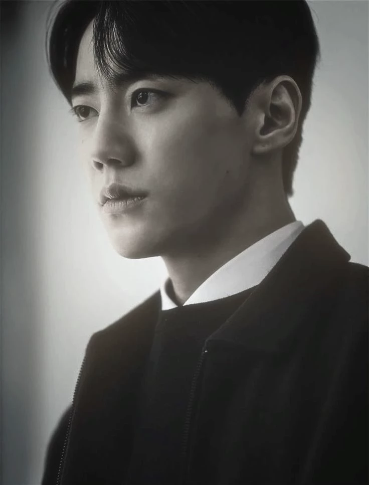 Lee jun young thumbnail