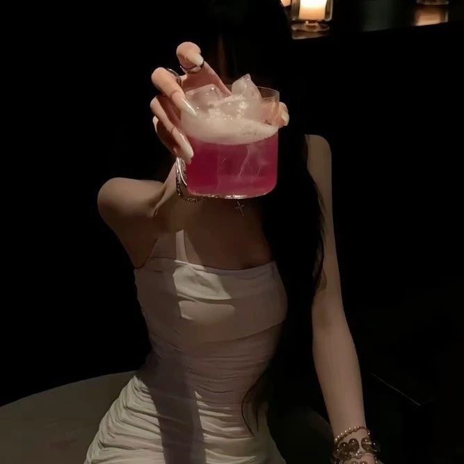 Vivian 