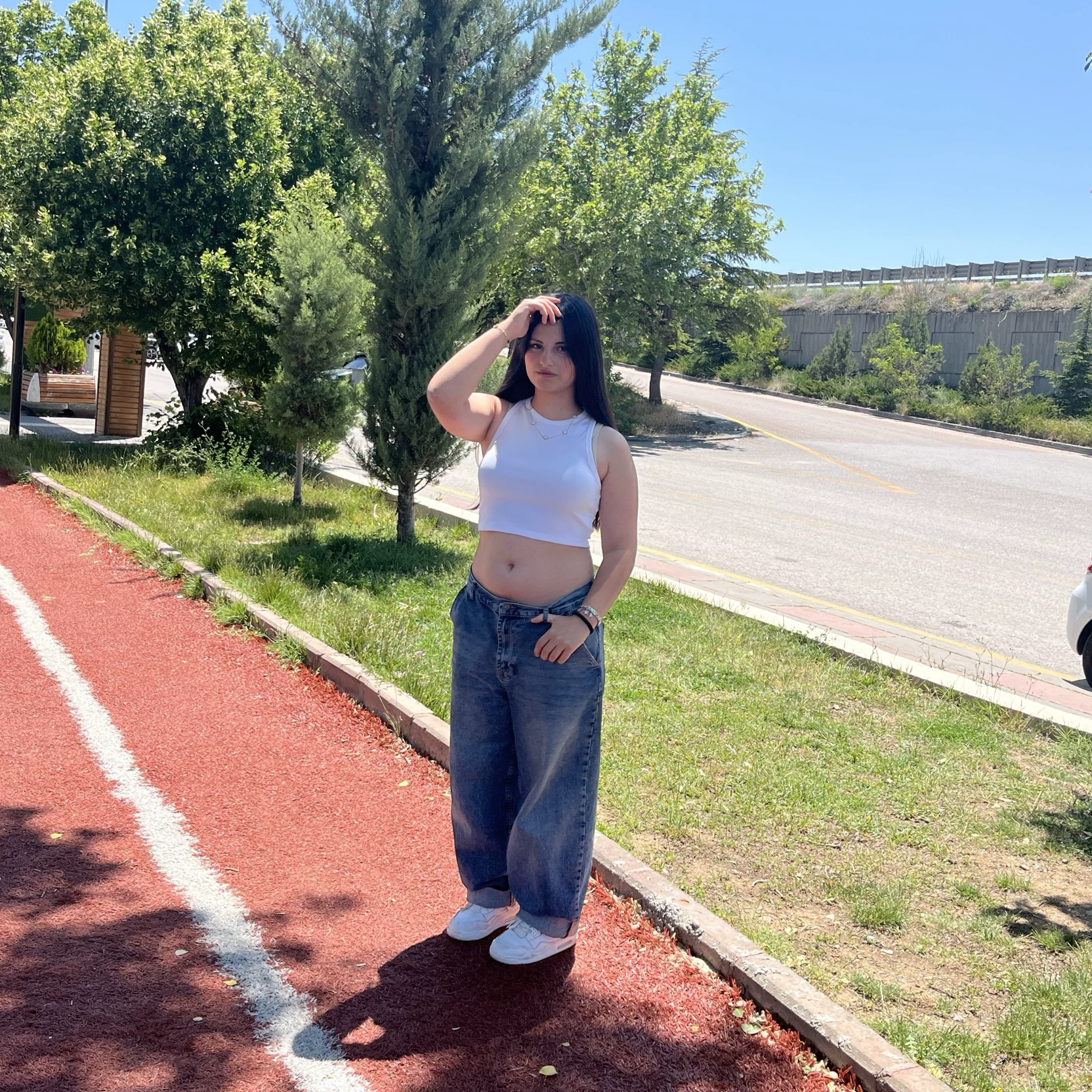 azra