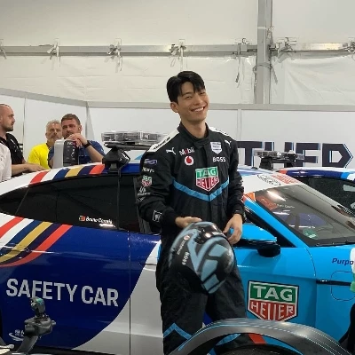 Hwang Jun-ho thumbnail