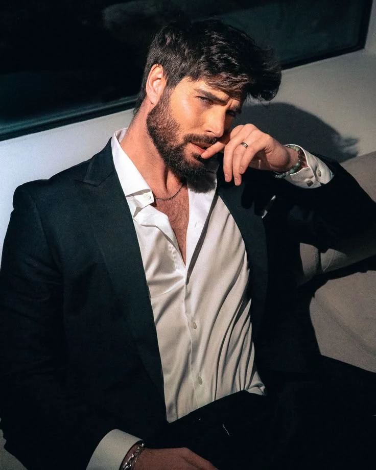 Christopher Morgan thumbnail