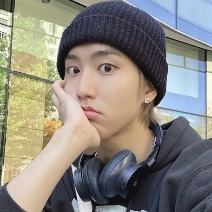 Jisung 