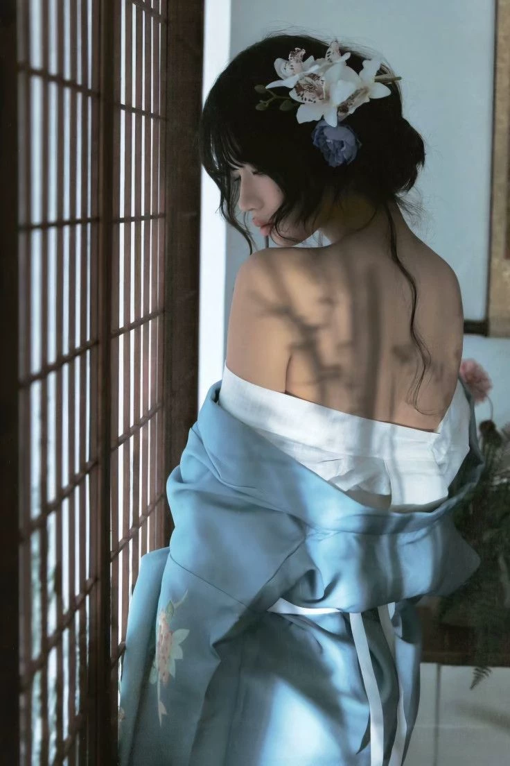 Keiko—ex Oiran girl~🌸💙 thumbnail