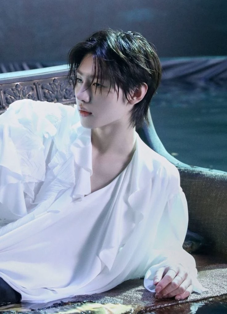 Sunghoon || Vampir thumbnail