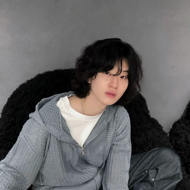 Kim Minjae 