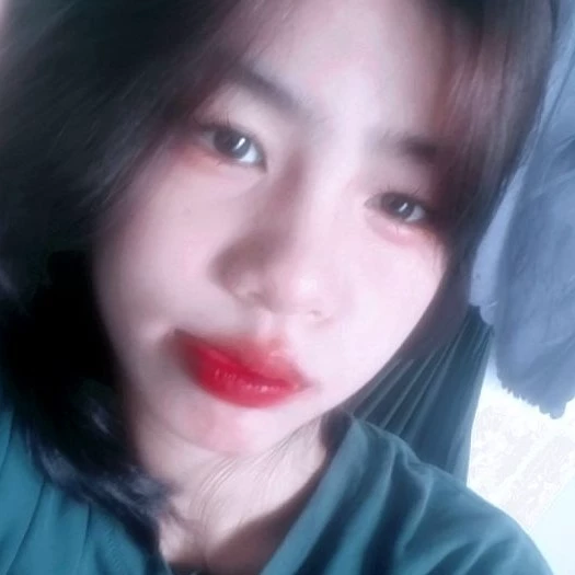 {Anh Na}