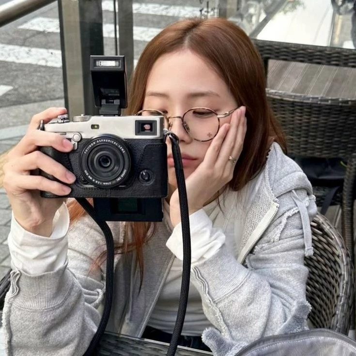 Jisoo 