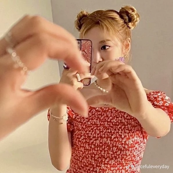 Kim Ju-hee 