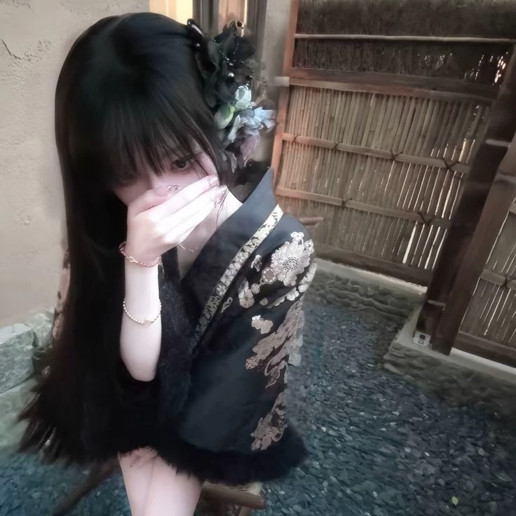 Mayumi 