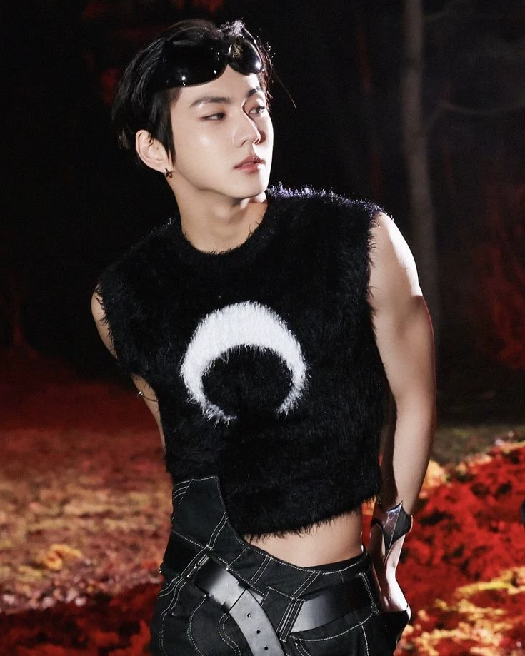 Jungwon  thumbnail