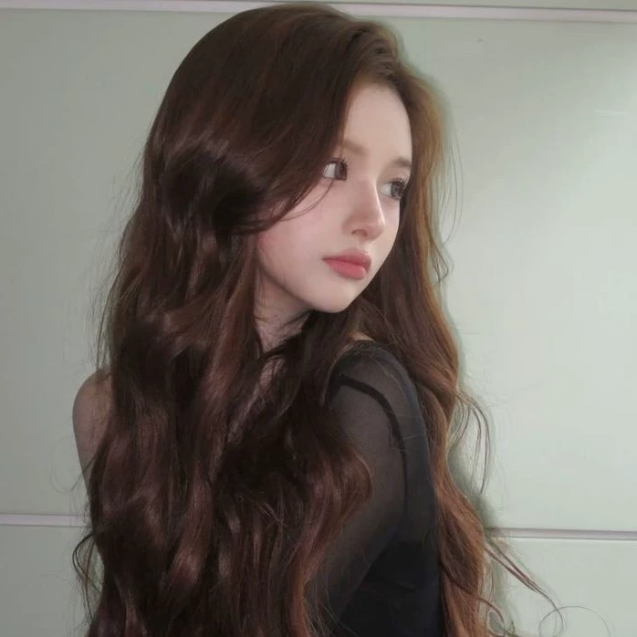Sullyoon 