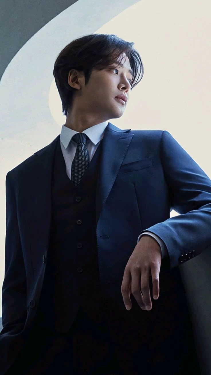 Rowoon  thumbnail