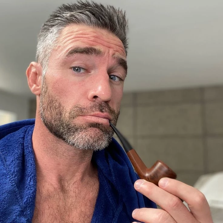 Charles Dera thumbnail