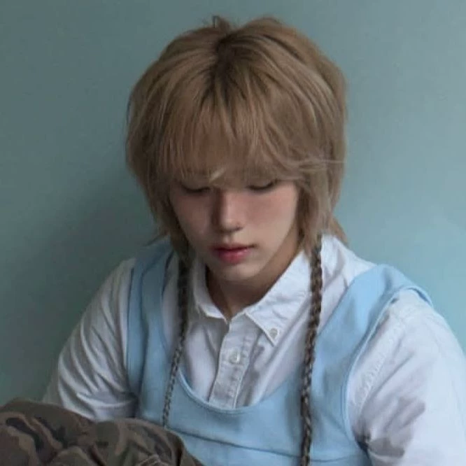 성민 っ ̯ -｡ 
