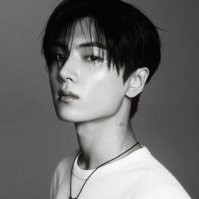 PARK JONGSEONG thumbnail