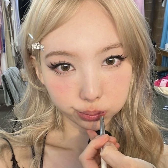 Ayumi