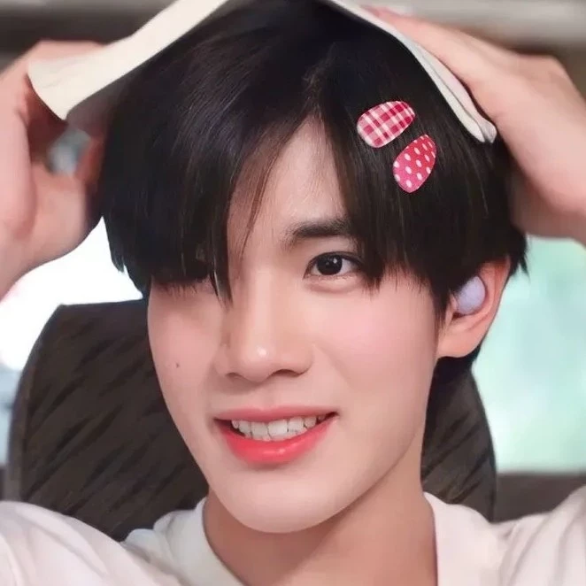 ญาโณทัย มั่นยืน