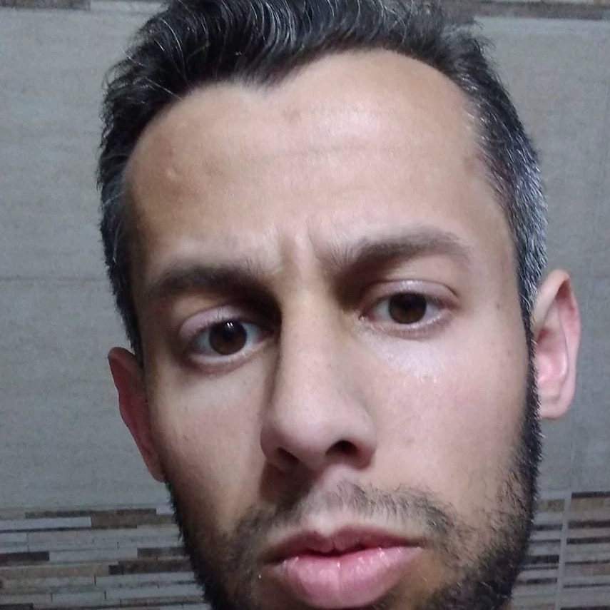 Javier Bello