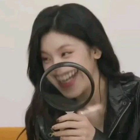 Yeji da Shopee