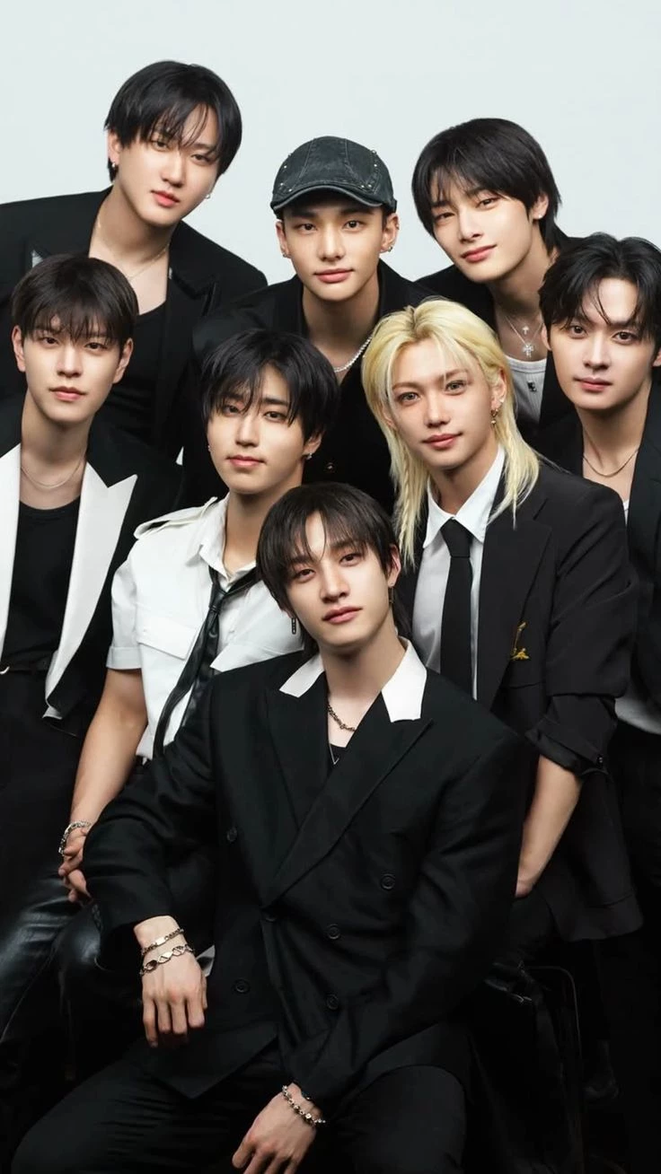 Stray Kids thumbnail