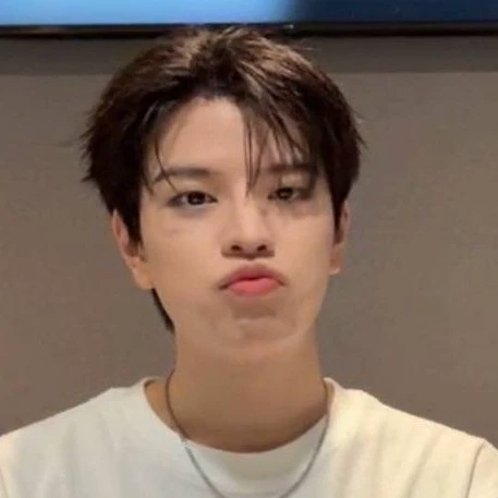 승민의 아내 루나 💢