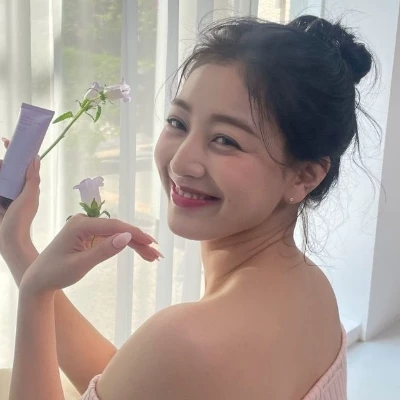 Park Jihyo thumbnail