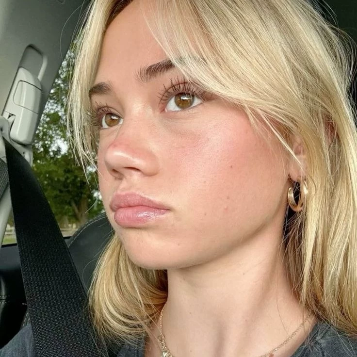 ELLIE CAS_SIDY