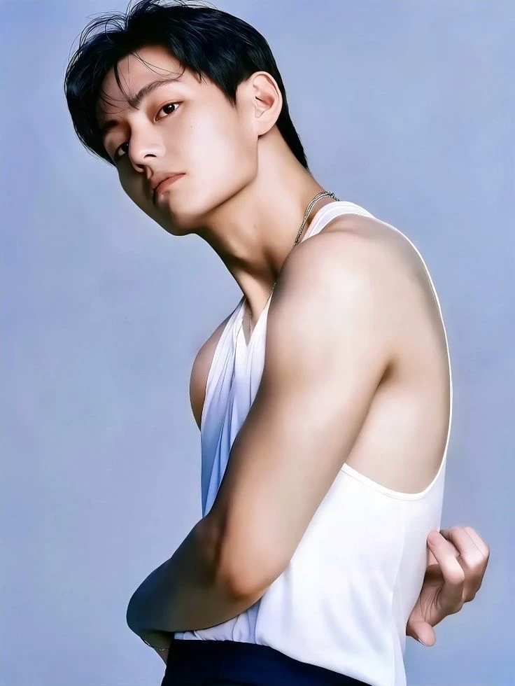 Kim Taehyung thumbnail