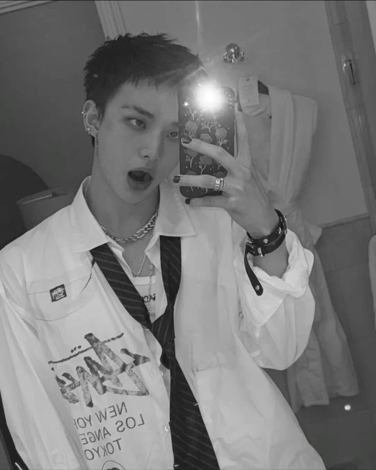 𝗛𝗐𝖺𝗇𝗀 𝗁𝗒𝗎𝗇𝗃𝗂𝗇 thumbnail
