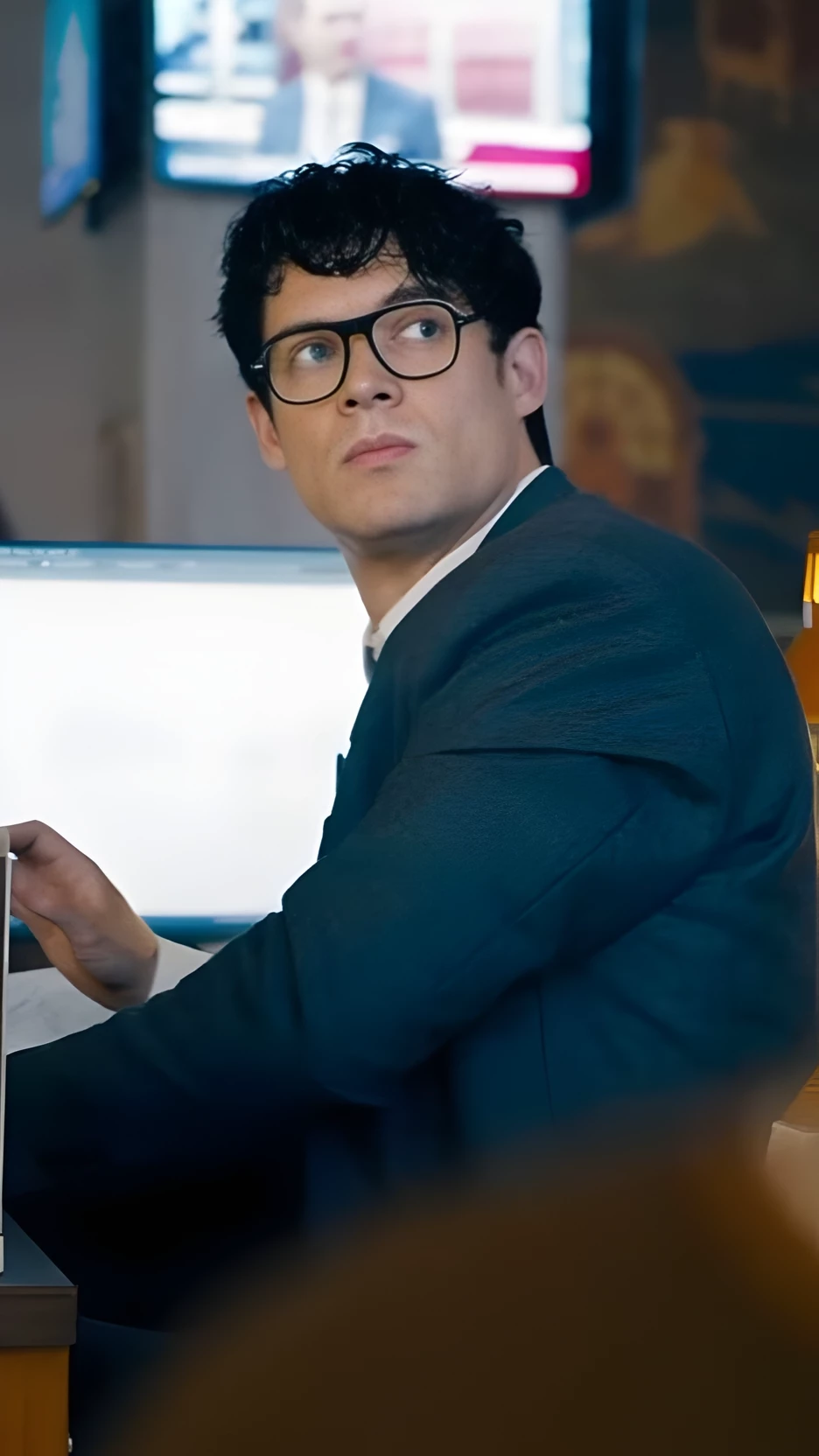 Clark Kent (Superman) thumbnail