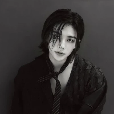 Hyunjin thumbnail